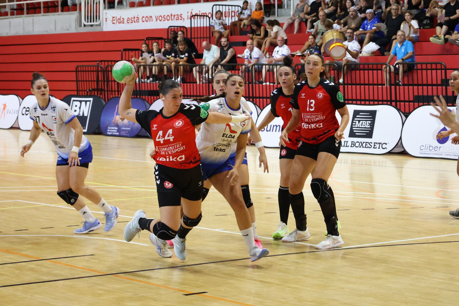 Morvedre cae ante Elda en el derbi autonómico que abrió la Liga ...